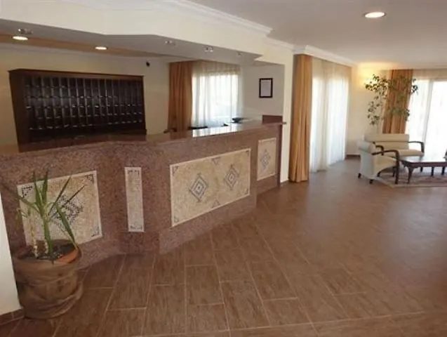 ホテル Adaburnu Goelmar